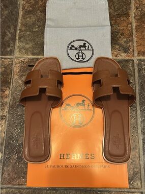 Hermes Brown Oran Leather Slide Sandals